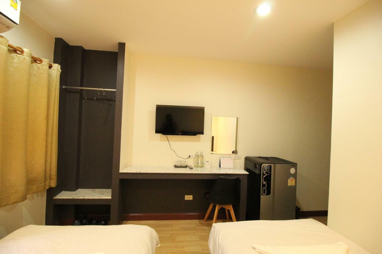 Chaiwat Guesthouse Bangkok Luaran gambar