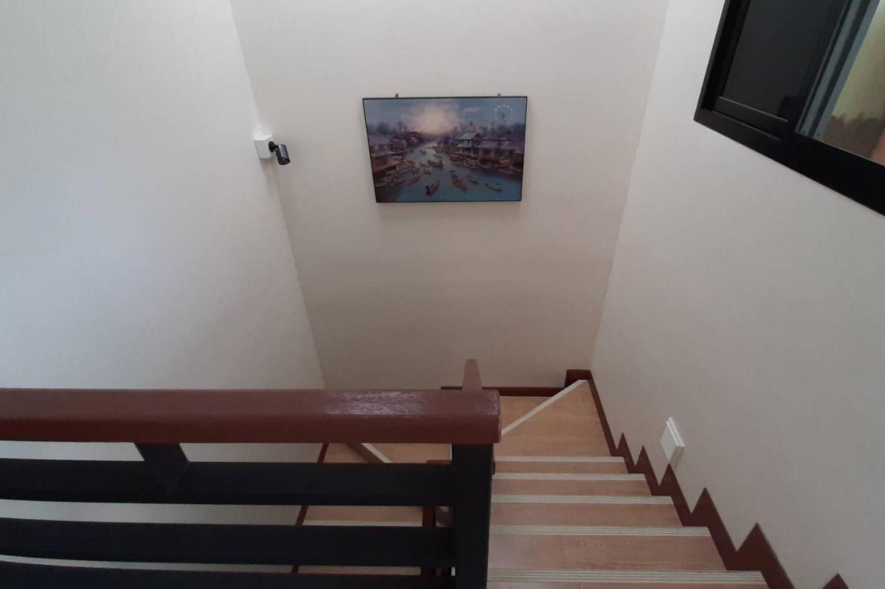 Chaiwat Guesthouse Bangkok Luaran gambar