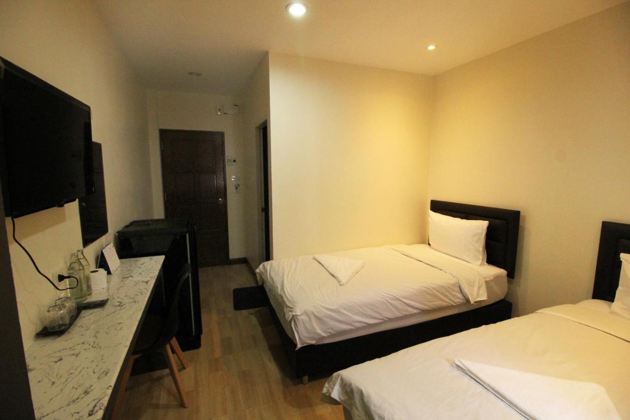 Chaiwat Guesthouse Bangkok Luaran gambar